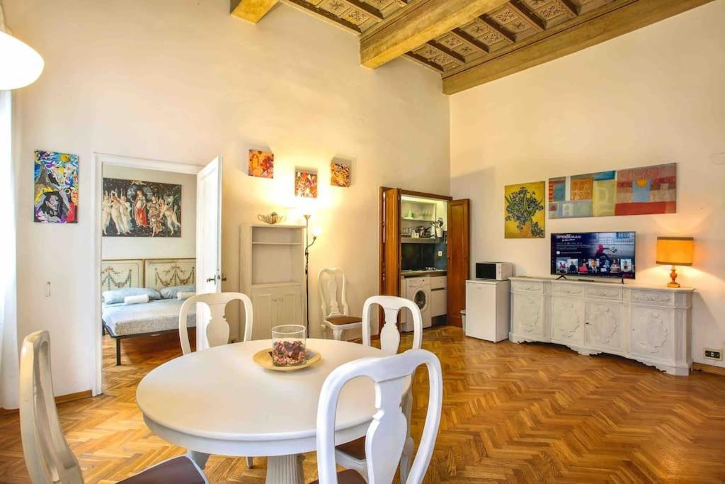 Hidden Gem Near Ponte Vecchio & Piazza Del Duomo Daire Floransa Dış mekan fotoğraf
